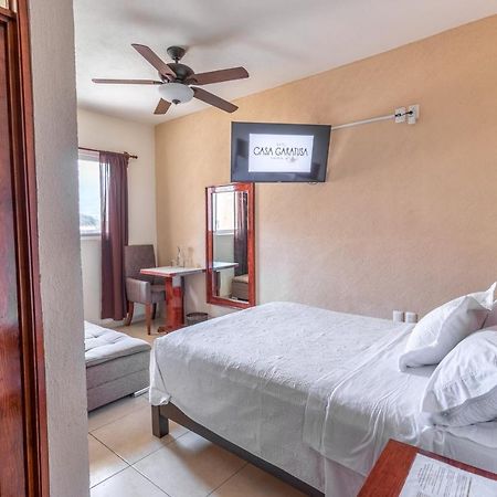 Hotel Casa Garatusa Yuriria Экстерьер фото