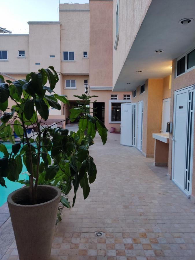 Hotel Casa Garatusa Yuriria Экстерьер фото